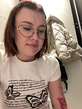 RinaCat's cam snapshot