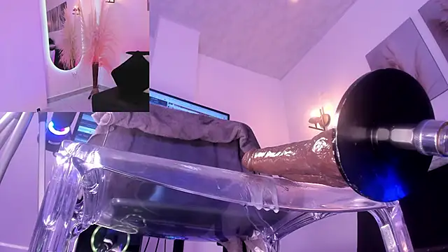 raven_blackk's cam snapshot