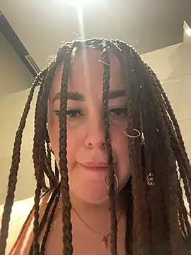 KiraSunshine's cam snapshot