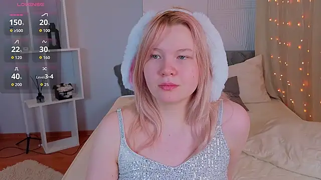 PinkyYoungPie's cam snapshot