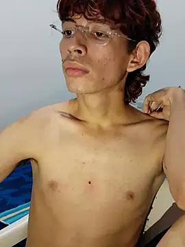 Sweet_Davyd's cam snapshot