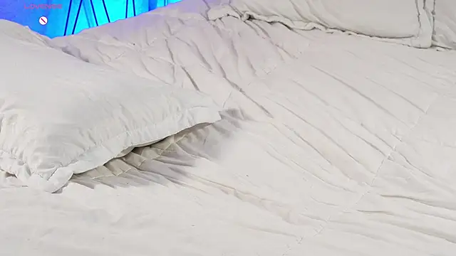 Timmyshy_'s cam snapshot