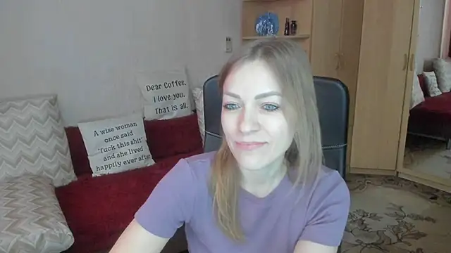 Tiffany_Bates's cam snapshot