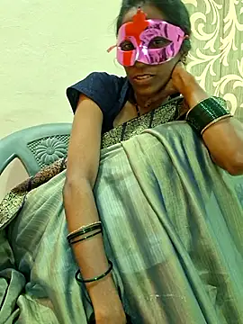 Desi_Sayli_Bhabhi live sex cam