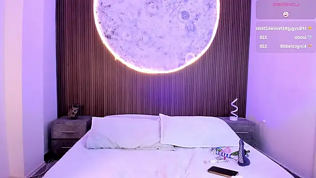 IvannaVolk_'s cam snapshot