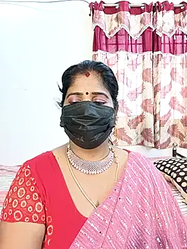 tamil-aunt's cam snapshot