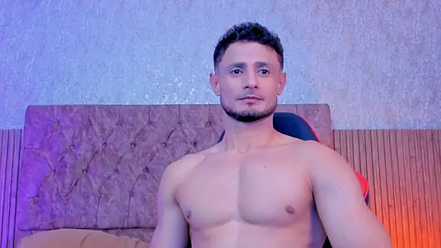 Adonys_Lewis_ live sex cam