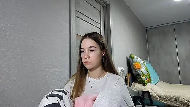 SherrylMaler's cam snapshot