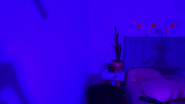 Lucy_Carson_'s cam snapshot