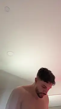 Valenthino_Salvatore live sex cam