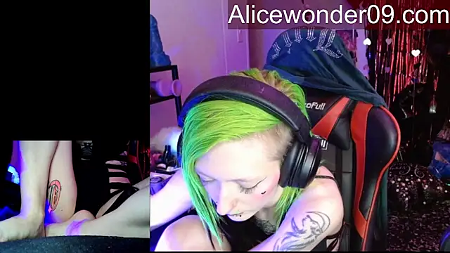 alicewonder09's cam snapshot