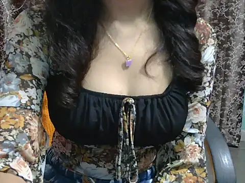 Adorable_Ayesha live sex cam