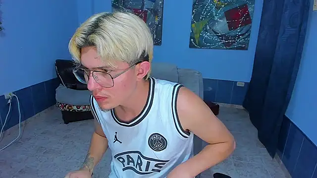 patrik_027's cam snapshot