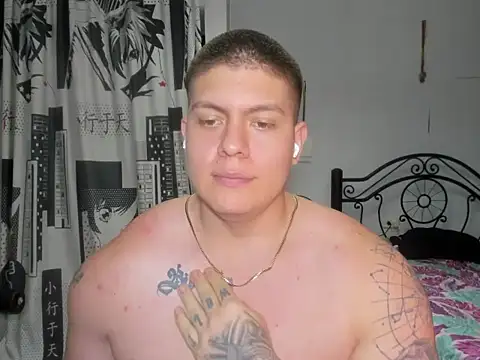 regan_jhonso's cam snapshot