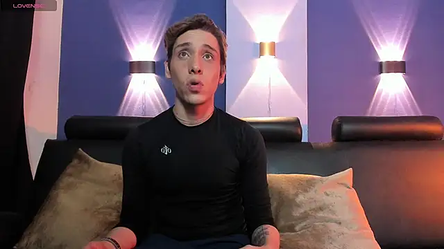 DannyParker_'s cam snapshot