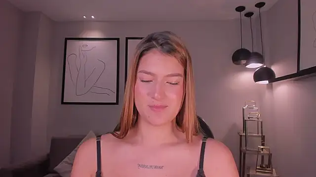 BellaThompsonX's cam snapshot