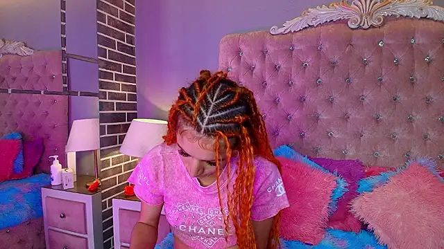 AdelaineBest live sex cam