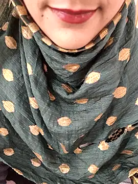 Indian-Aleena's cam snapshot