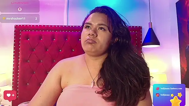 Bella_donnaS's cam snapshot