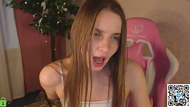 L1na_Reeds live sex cam