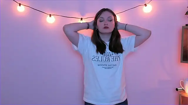 TomiVecino live sex cam