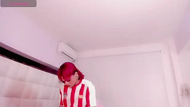 party_star_ts live sex cam