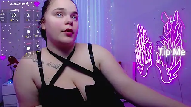 Eliss_Shyyo live sex cam
