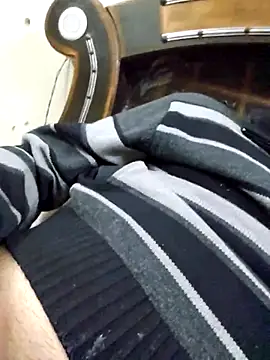 roshan66waliya live sex cam