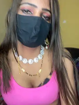 CUTI-NAINA live sex cam