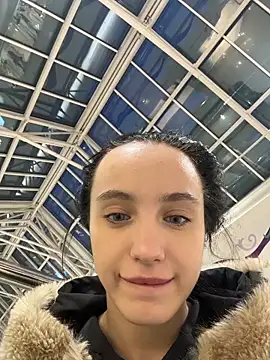 MiaTee's cam snapshot