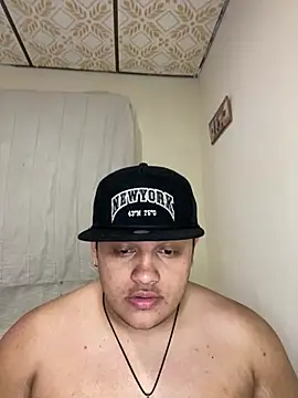 boy_jasson's cam snapshot