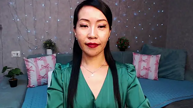 LiaPak's cam snapshot