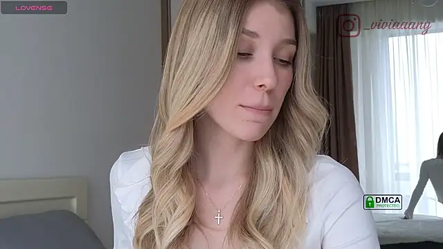 viviaaany's cam snapshot