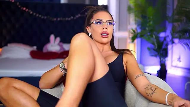 MissKiarra's cam snapshot