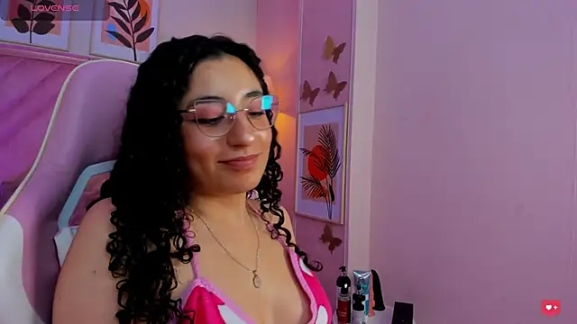 DemiJones_'s cam snapshot