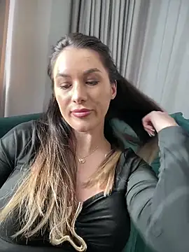 HotXMom_'s cam snapshot