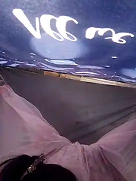 -Nicole-e's cam snapshot