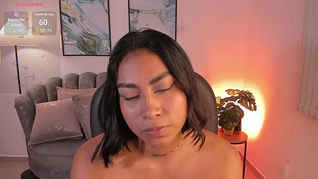 Ivyy_Moon_'s cam snapshot