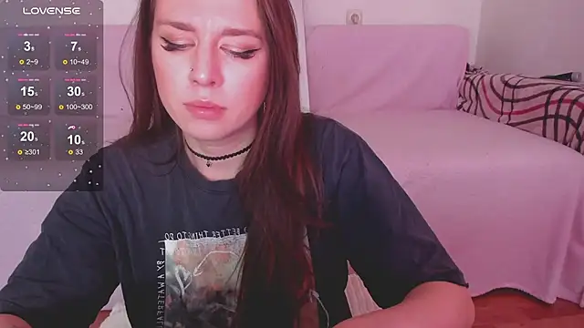 Lil_Foxy9's cam snapshot