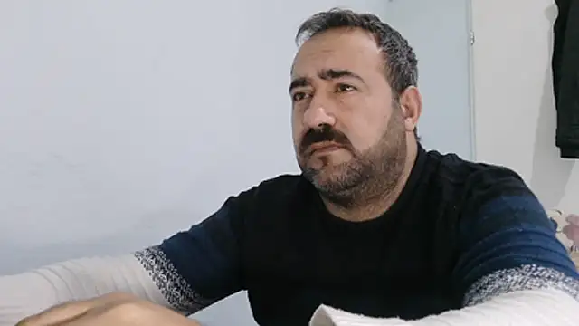 big_snakee live sex cam