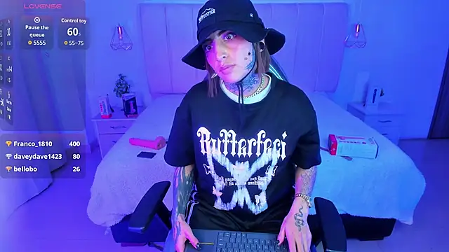 Gyal_8_'s cam snapshot