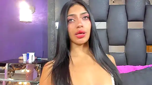 EMYCLARK01's cam snapshot