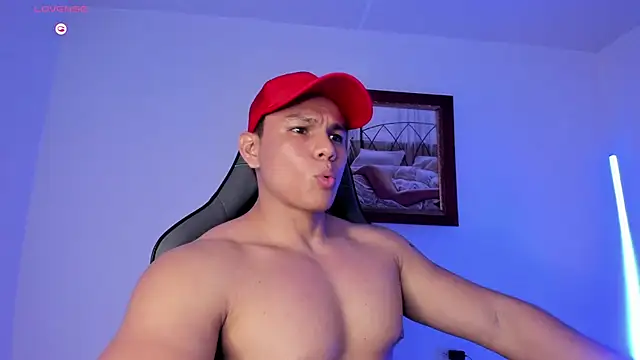 RoyConstance live sex cam