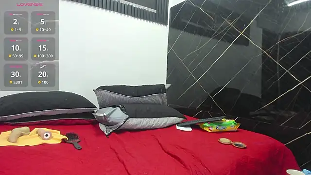 Analiasmith89 live sex cam