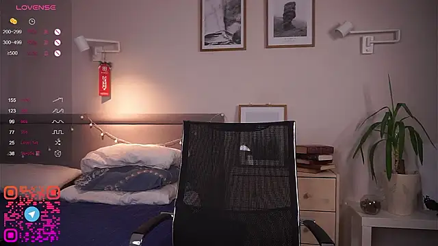 MegganKinson's cam snapshot