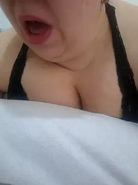 delikizinbiri live sex cam