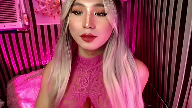 HoresCOCKLUCY live sex cam