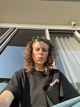 RinaMood's cam snapshot