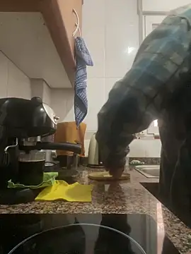 EroticVenetian live sex cam