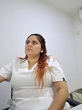 girl_redhead_bigtits's cam snapshot